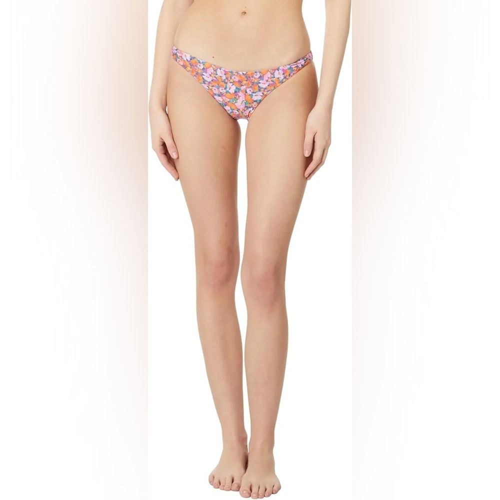 L*Space Camacho Full Bikini Swim Bottom
New with tags
Size: S